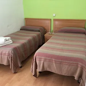 pension-alberdi.topbarcelonahotels.com/